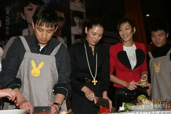 ��λ�����ֳ���ƴ���ա�