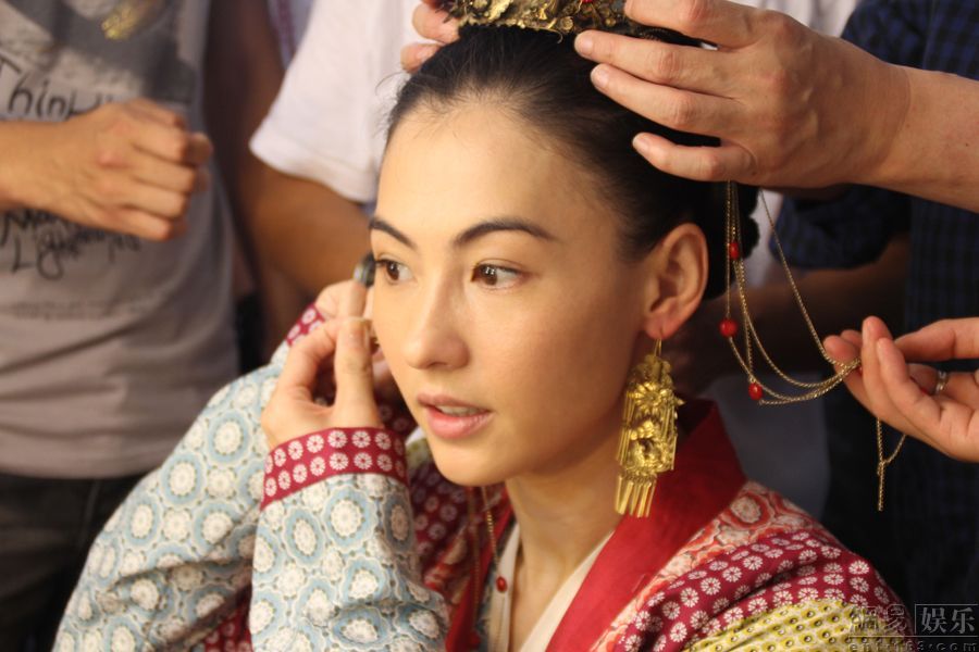 张柏芝新片《河东狮吼2》曝光造型工作照