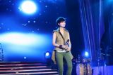 李宇春现场演唱