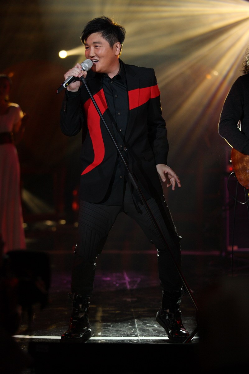 我是歌手第五期排名_歌手云朵图片(3)