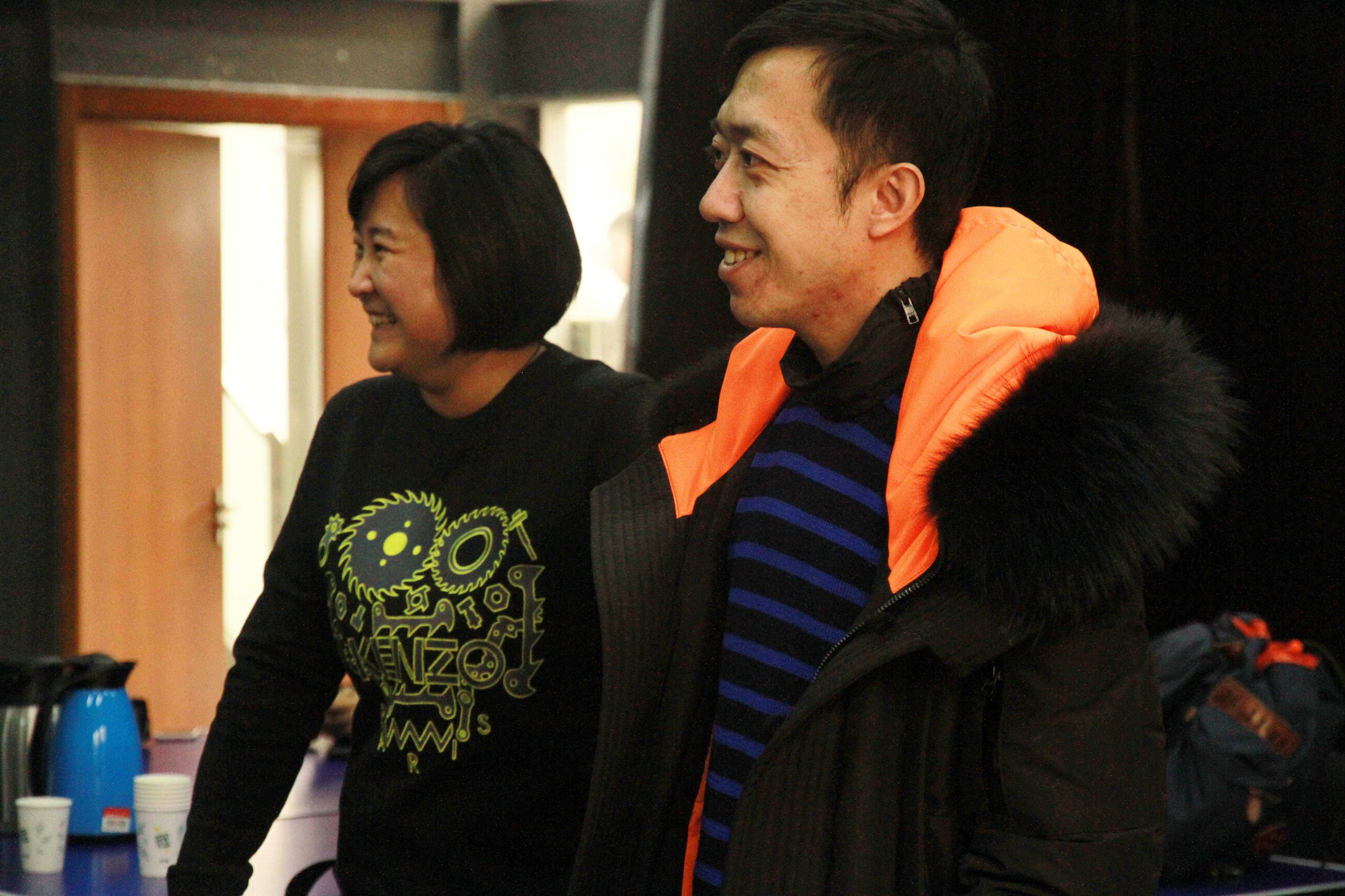 "四喜丸子"回《喜乐街》驻地彩排 沙溢缺席-喜乐,贾玲,李,菁,瞿颖-东北网娱乐