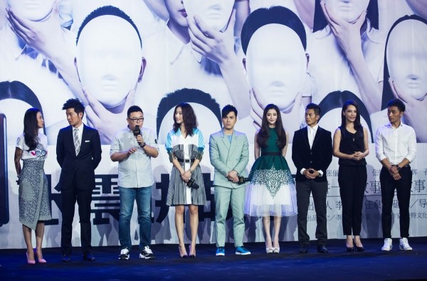 李冰冰任泉投拍《张震讲故事》 首部7月3日公映