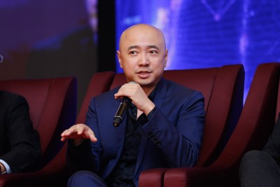 徐峥等亮相上影节大数据论坛