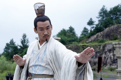 《花千骨》曝武打特辑 蒋一铭缉拿赵丽颖
