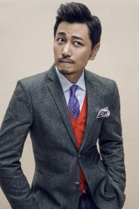 张洪睿曝写真  儒雅睿智绅士范十足