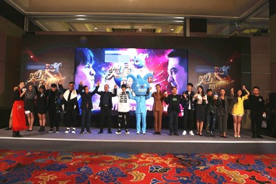 《笑星闯地球》宋小宝加盟 两队长怼出水平