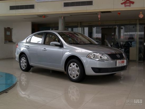 骏捷FSV 2009款 1.5MT舒适型