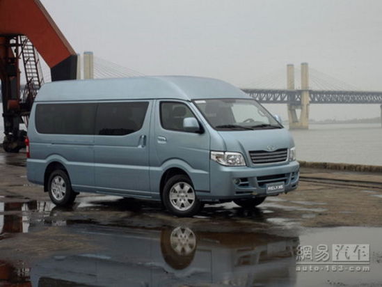 H5 2011款 汽油2.0T MT商务版舒适型(9座)