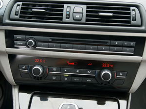 宝马5系 2011款 535Li豪华型