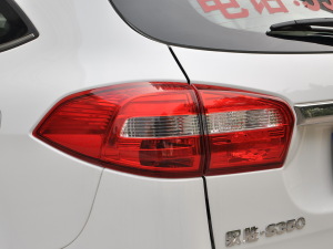 江铃汽车驭胜_VS_江淮汽车宾悦_网易车库