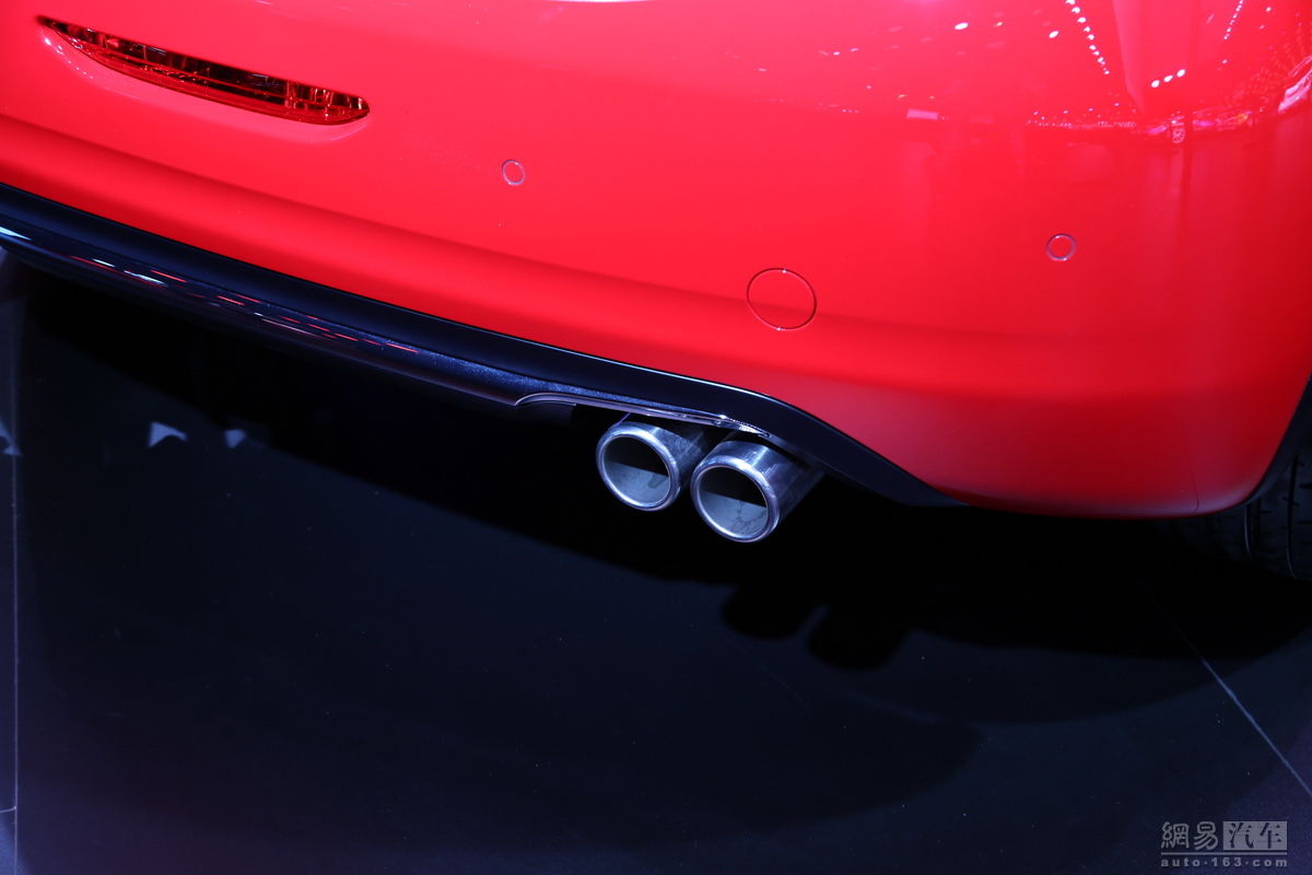 A7J148JJ5S3K0008.JPG