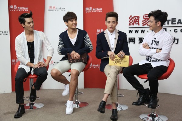 至上励合做客网易娱乐