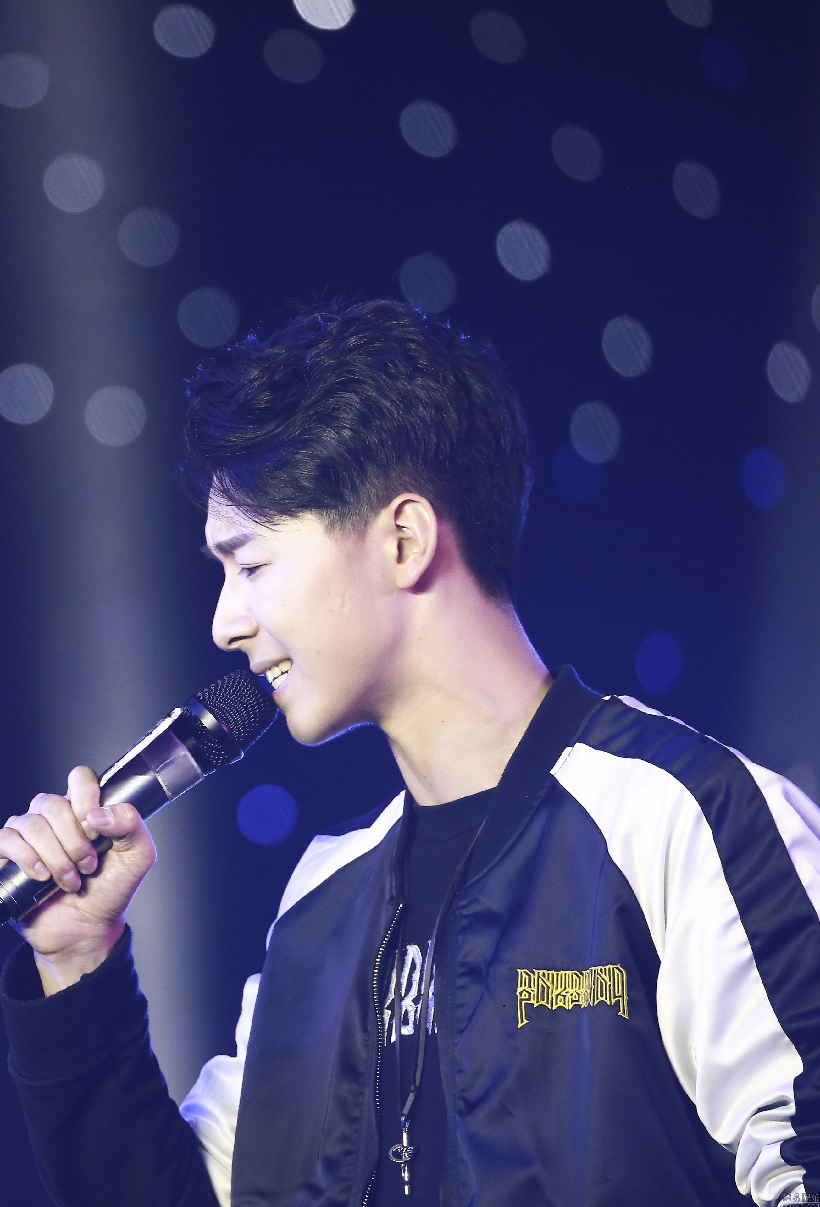 李家辉唱《车站》