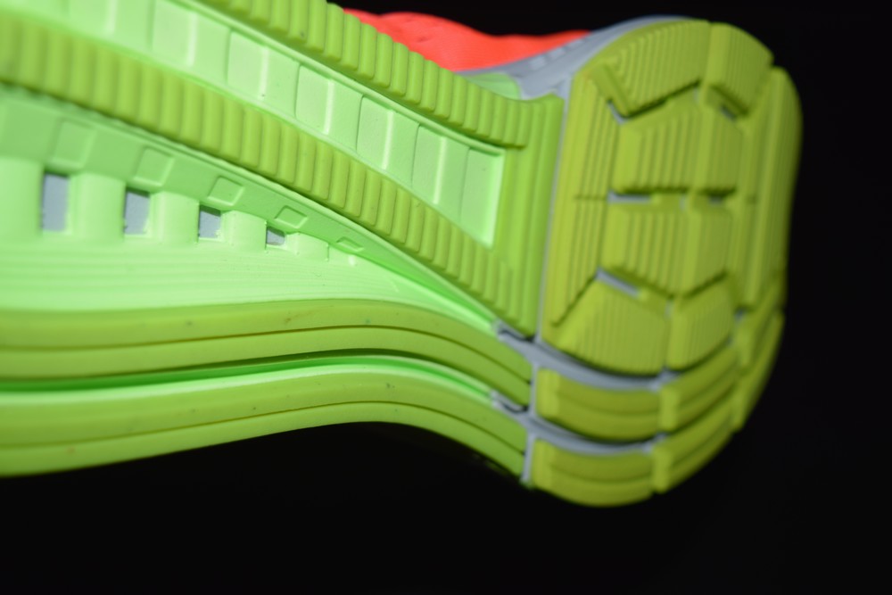 Nike zoom vomero 10第10张