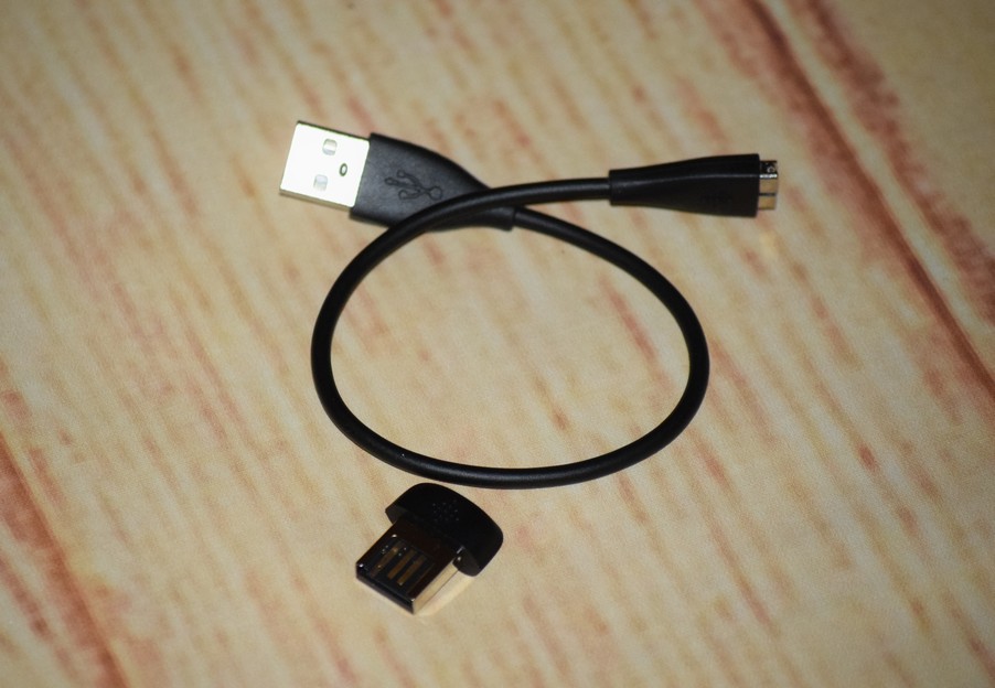 Fitbit Charge HR智能手环第14张