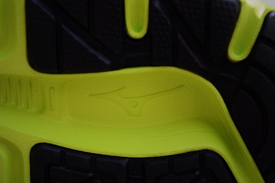 Mizuno Synchro系列跑鞋第7张