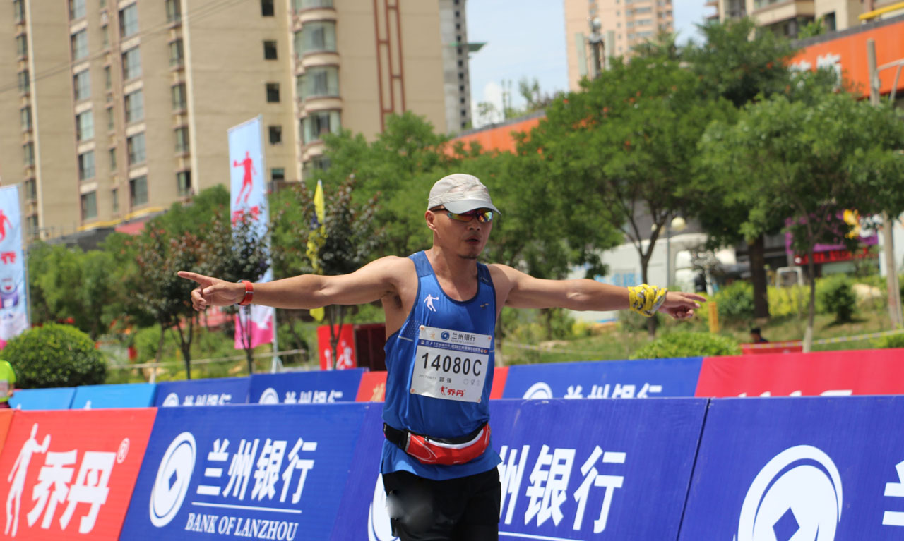 兰马选手镇定向前第15张