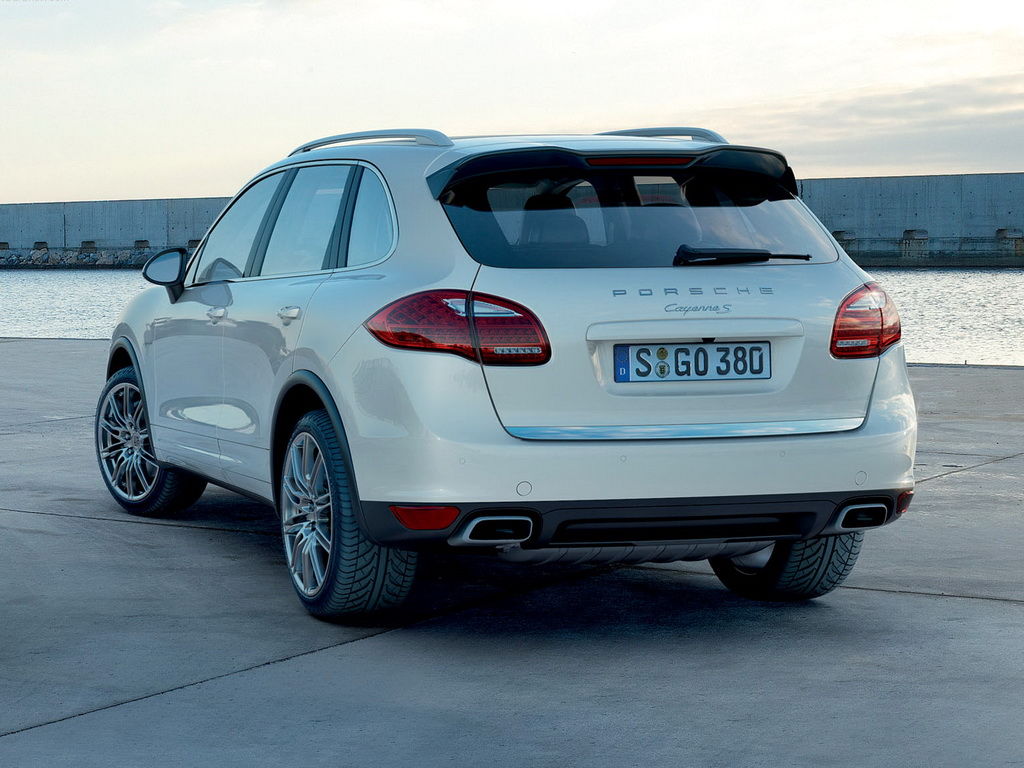 2011款保时捷卡宴