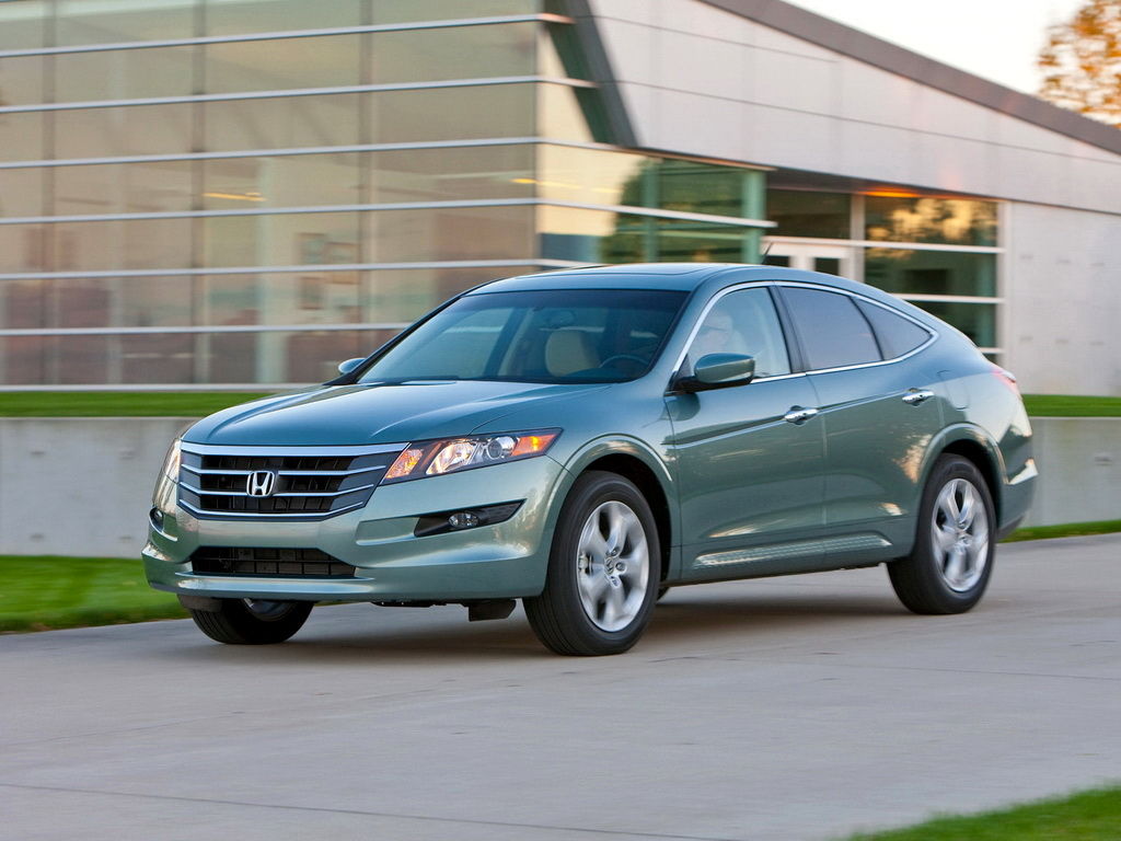 2010款雅阁crosstour