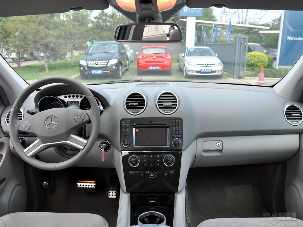 2010款奔驰ml300 4matic--内饰自由 / 278