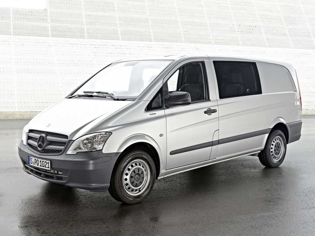 2011款奔驰vito