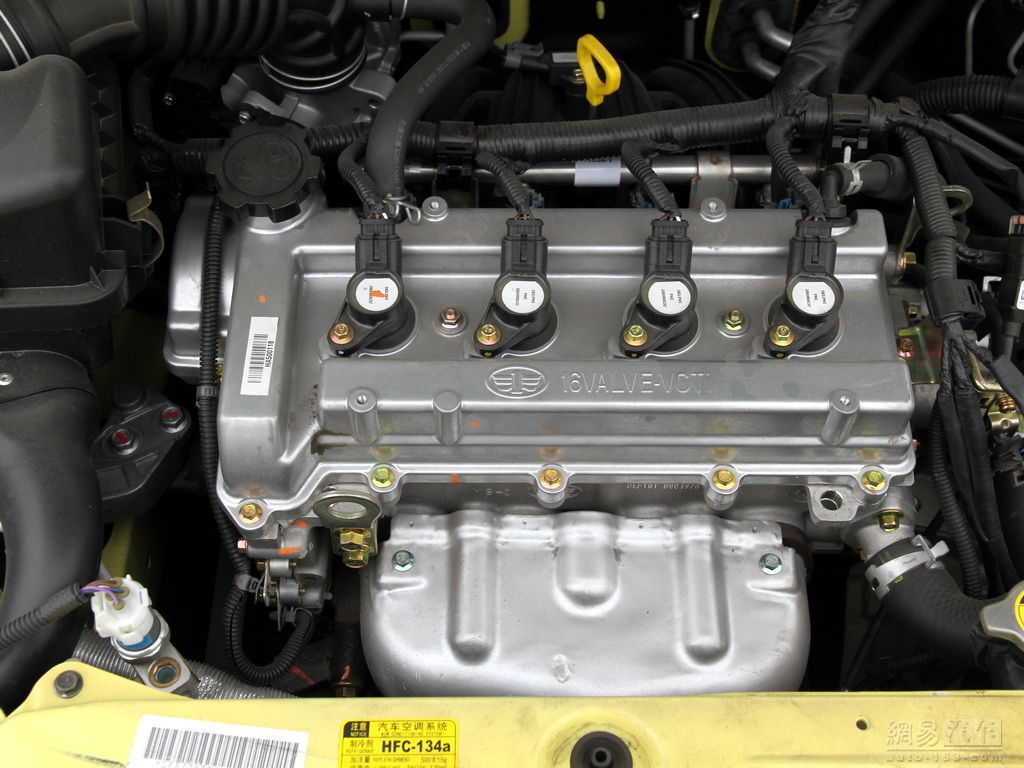 天津一汽威志v2 2010款 1.3amt旗舰型--发动机局部 / 194