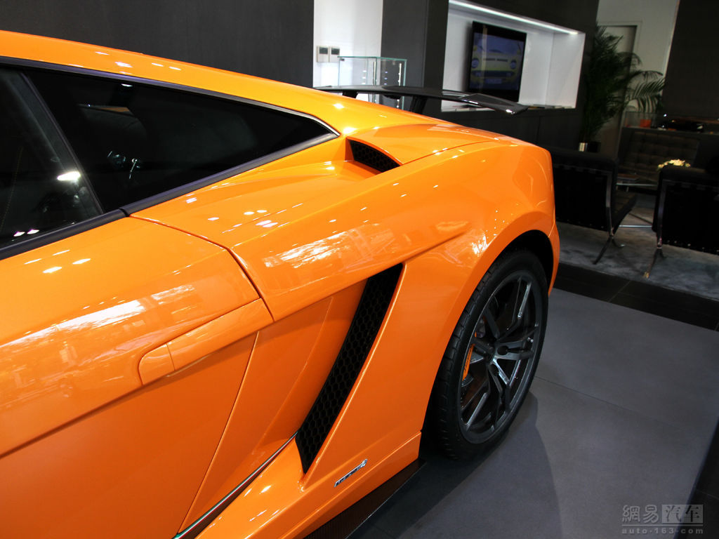 【图】兰博基尼LP570-4 Superleggera_网易汽车
