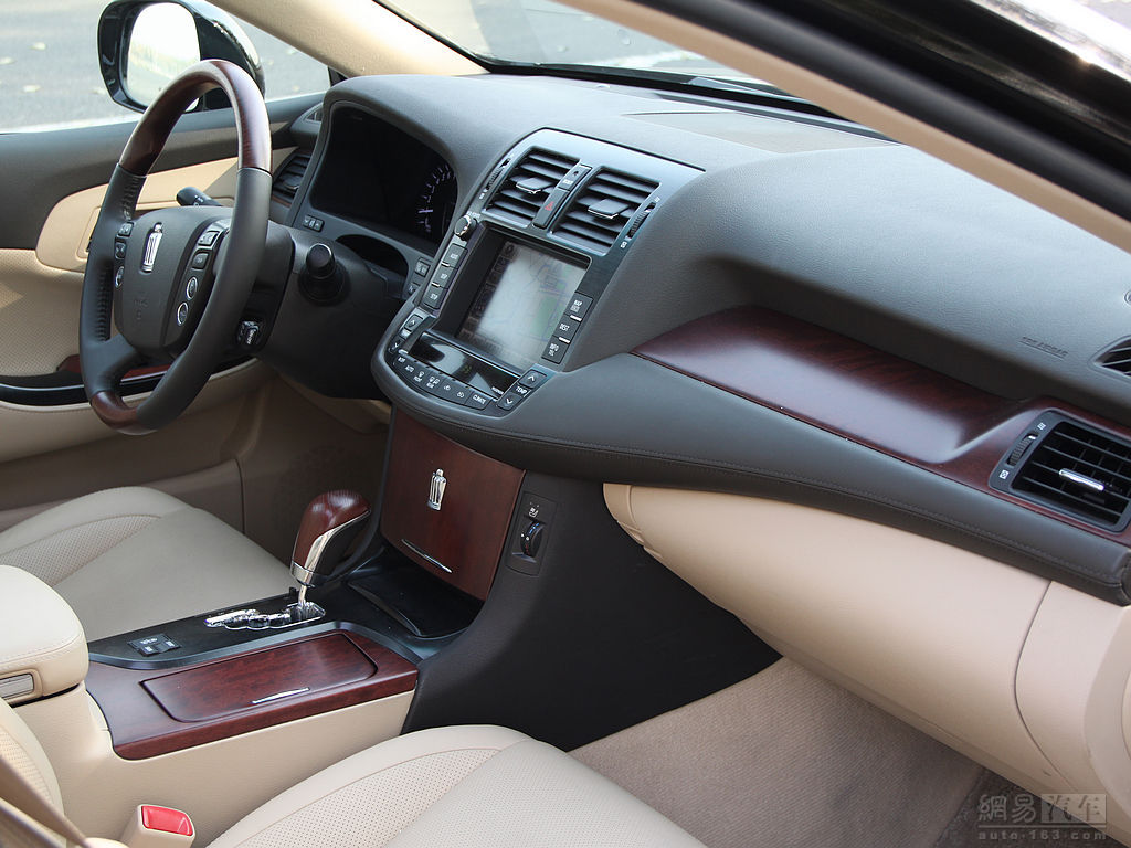 2010款丰田 皇冠  v6 3.0 royal saloon vip--内饰自由 / 168