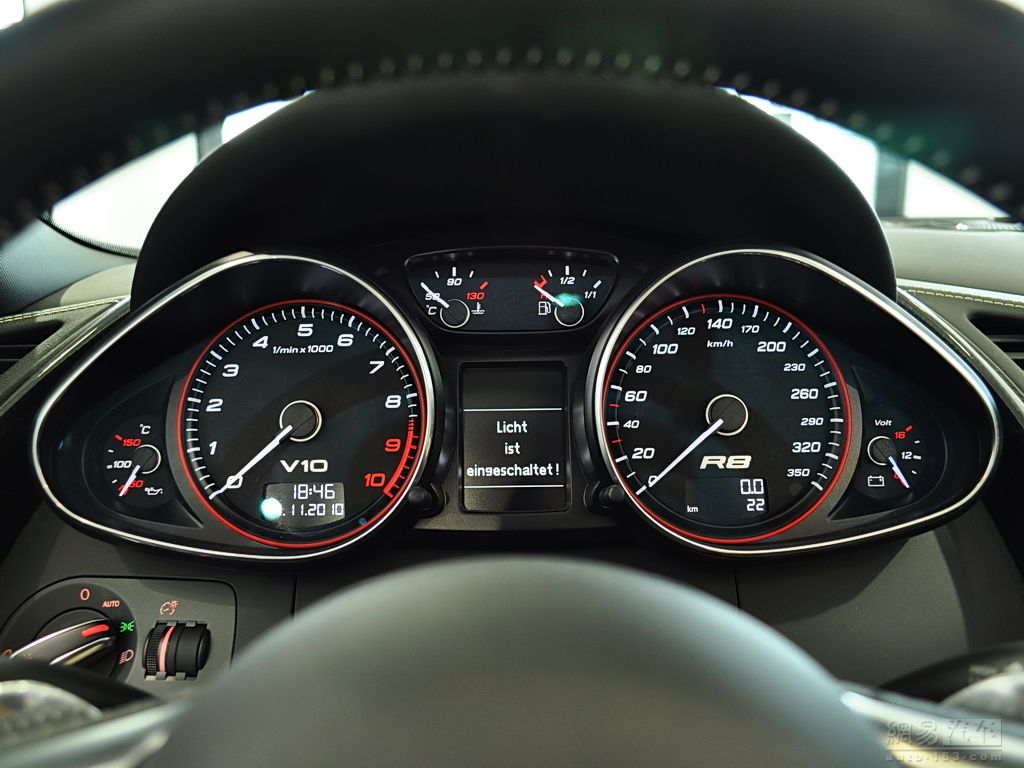 2011款奥迪r8 5.2 fsi quattro 敞篷版--仪表盘 / 167