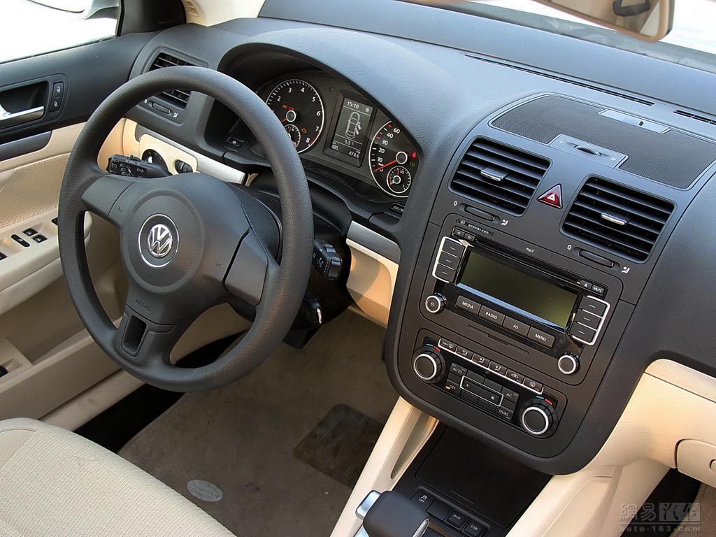 大众速腾 2011款 1.4tsi at技术型--内饰自由 / 249