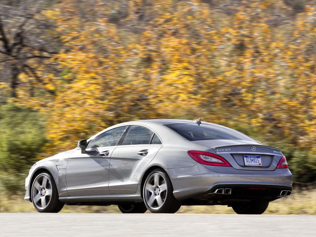 2012款奔驰cls63 amg