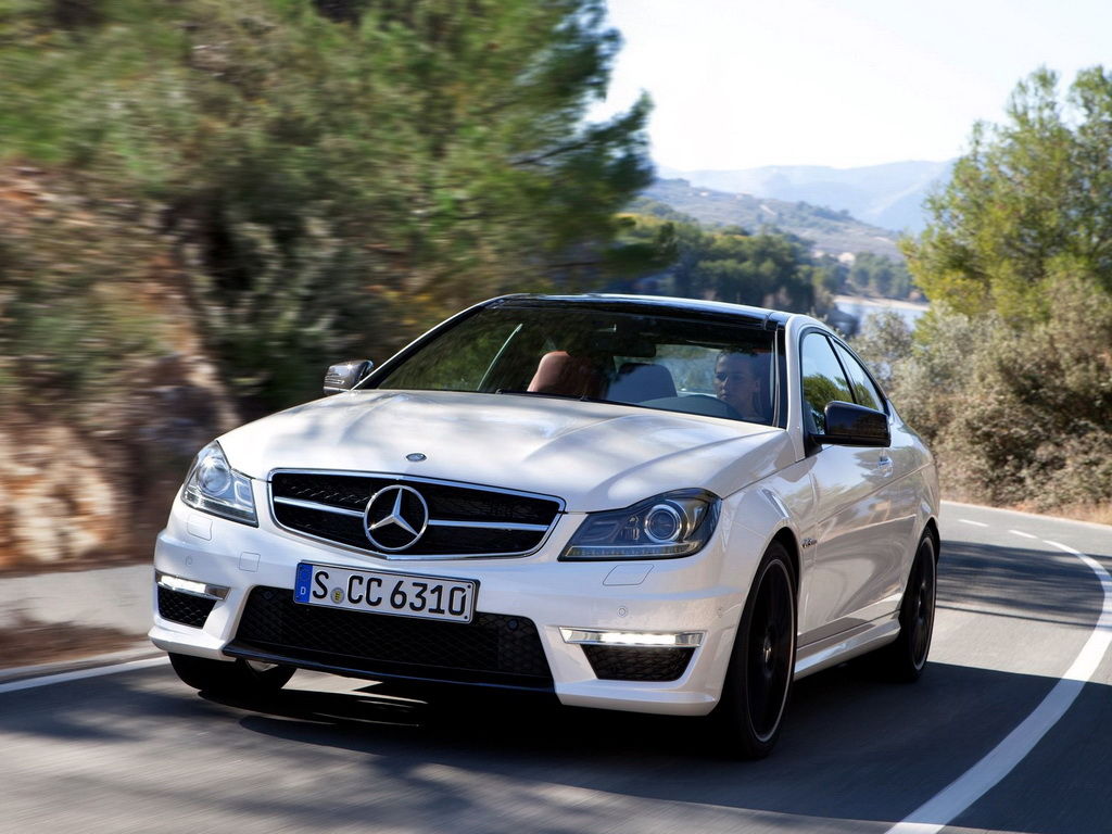 2012款奔驰c63 amg coupe