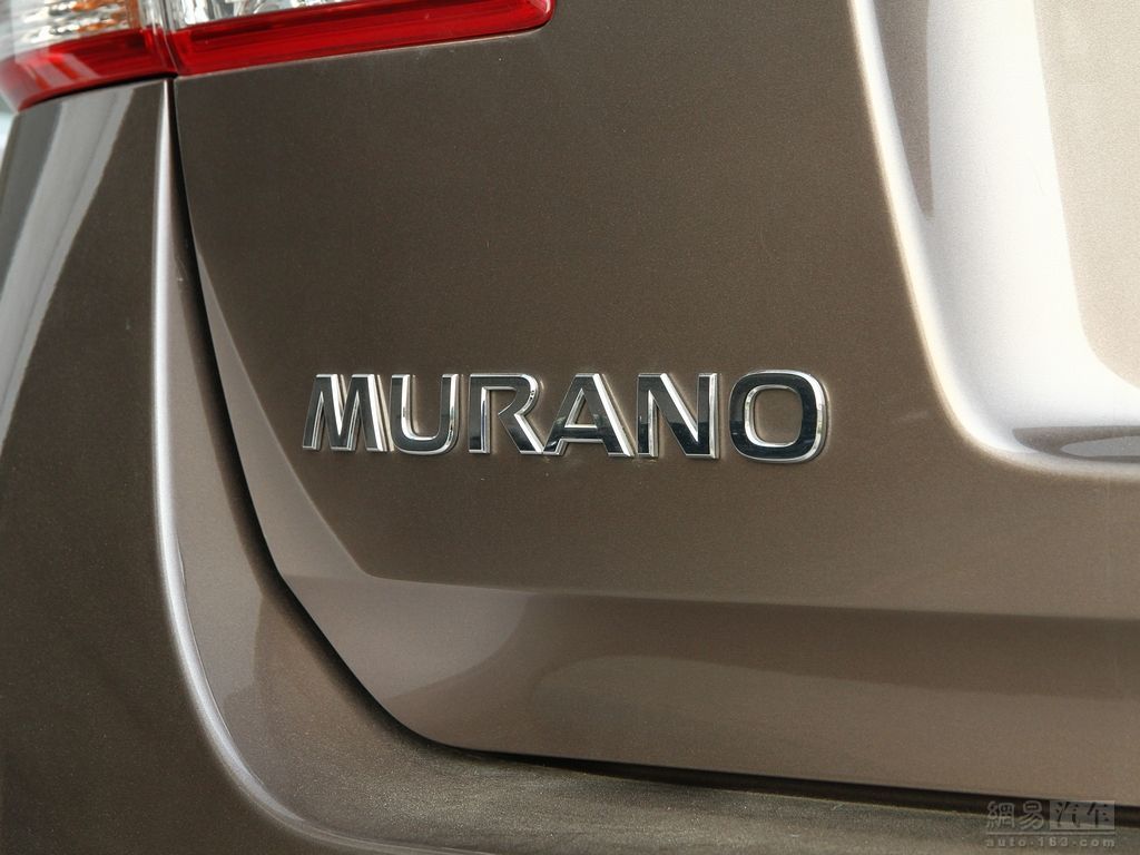 东风日产楼兰2011款3.5at