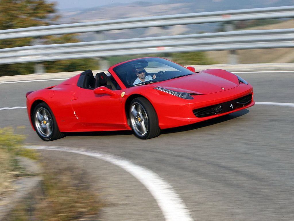 法拉利458 italia