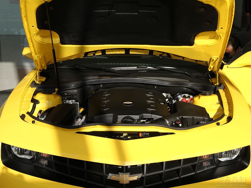 科迈罗 2012款 3.6at变形金刚版--发动机外观 / 152