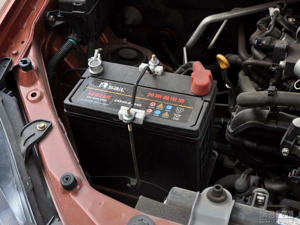 图片库 一汽 森雅s80 2011款 1.5mt都市精英版