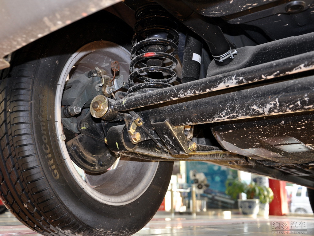 铃木北斗星x5 2012款 1.4mt豪华型(std)