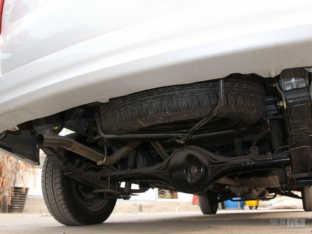 海马汽车新腾达 2009款 1.2mt实用型