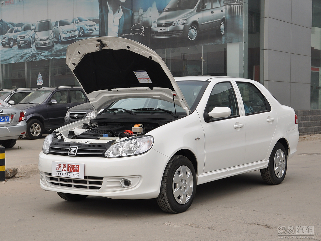 众泰z200 2013款 1.3mt舒适型(tnn4g13a)--外观自由 / 110