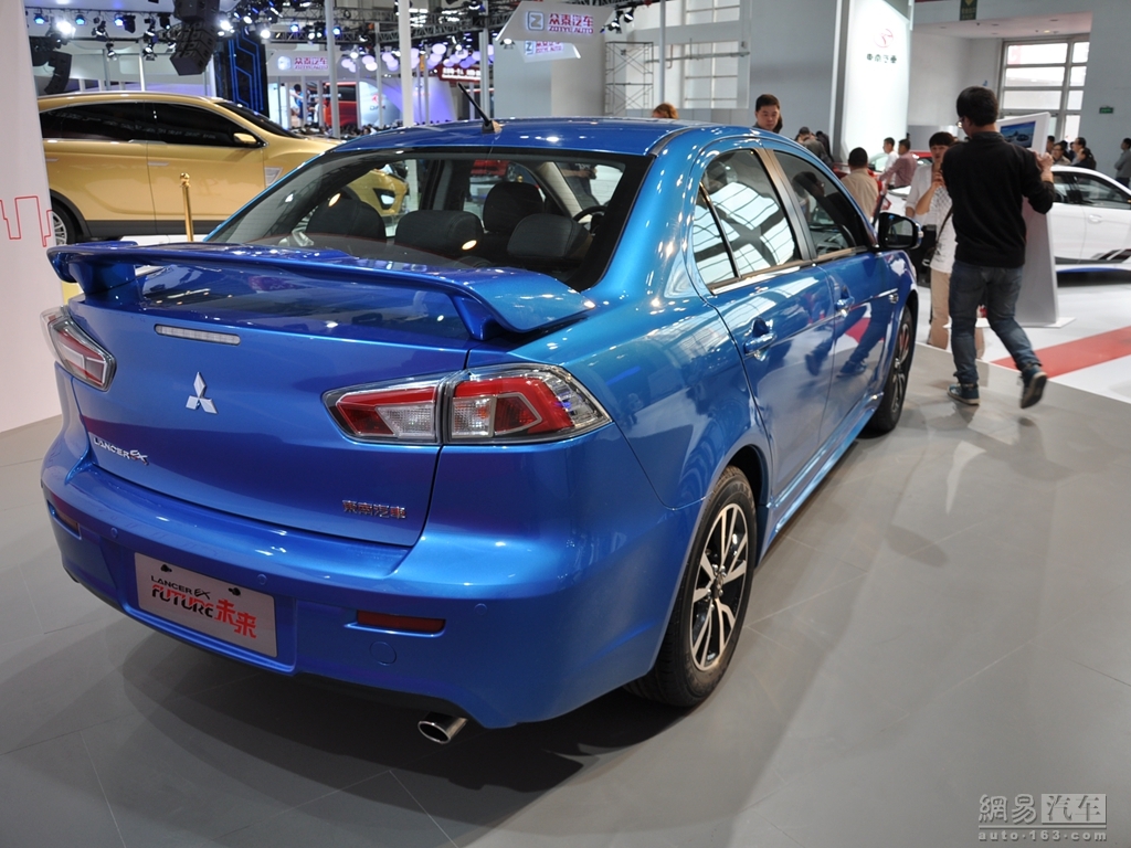 【图】三菱翼神新款未来版_网易汽车