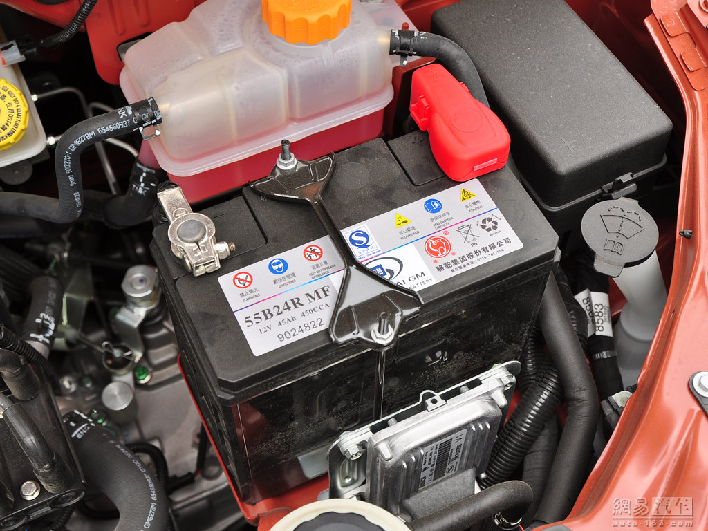 雪佛兰赛欧三厢 2014款 1.2升 时尚幸福版