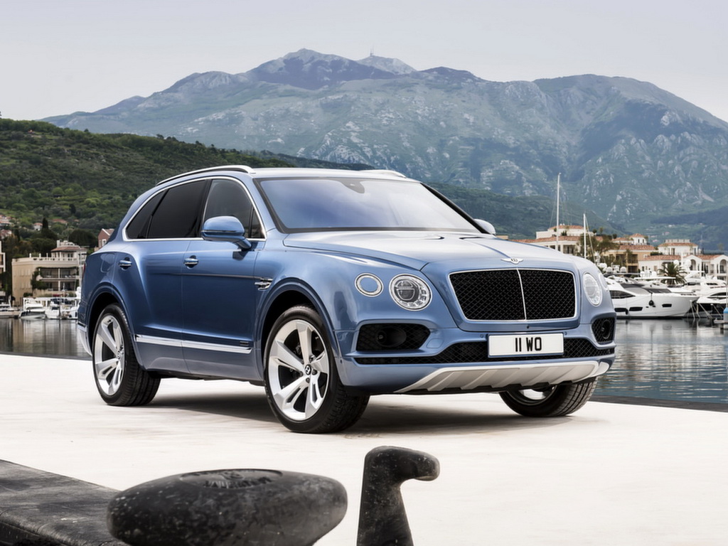 2017款宾利添越官方图