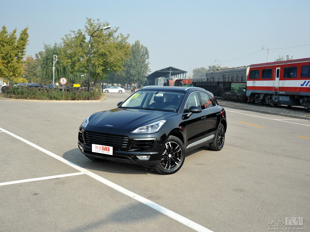 2017款众泰sr9实拍图