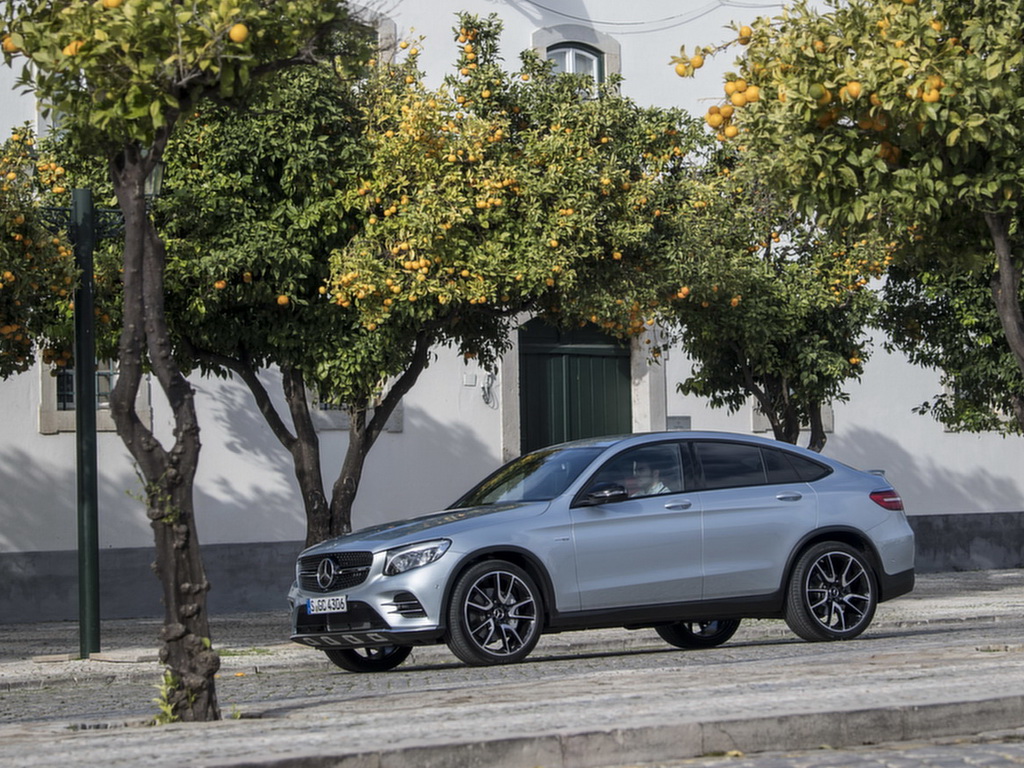 2017款奔驰amg glc 43 coupe官方图