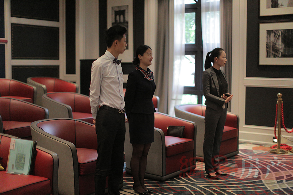 80后售楼小姐半年卖房8千万是怎么做到的?_手机网易网